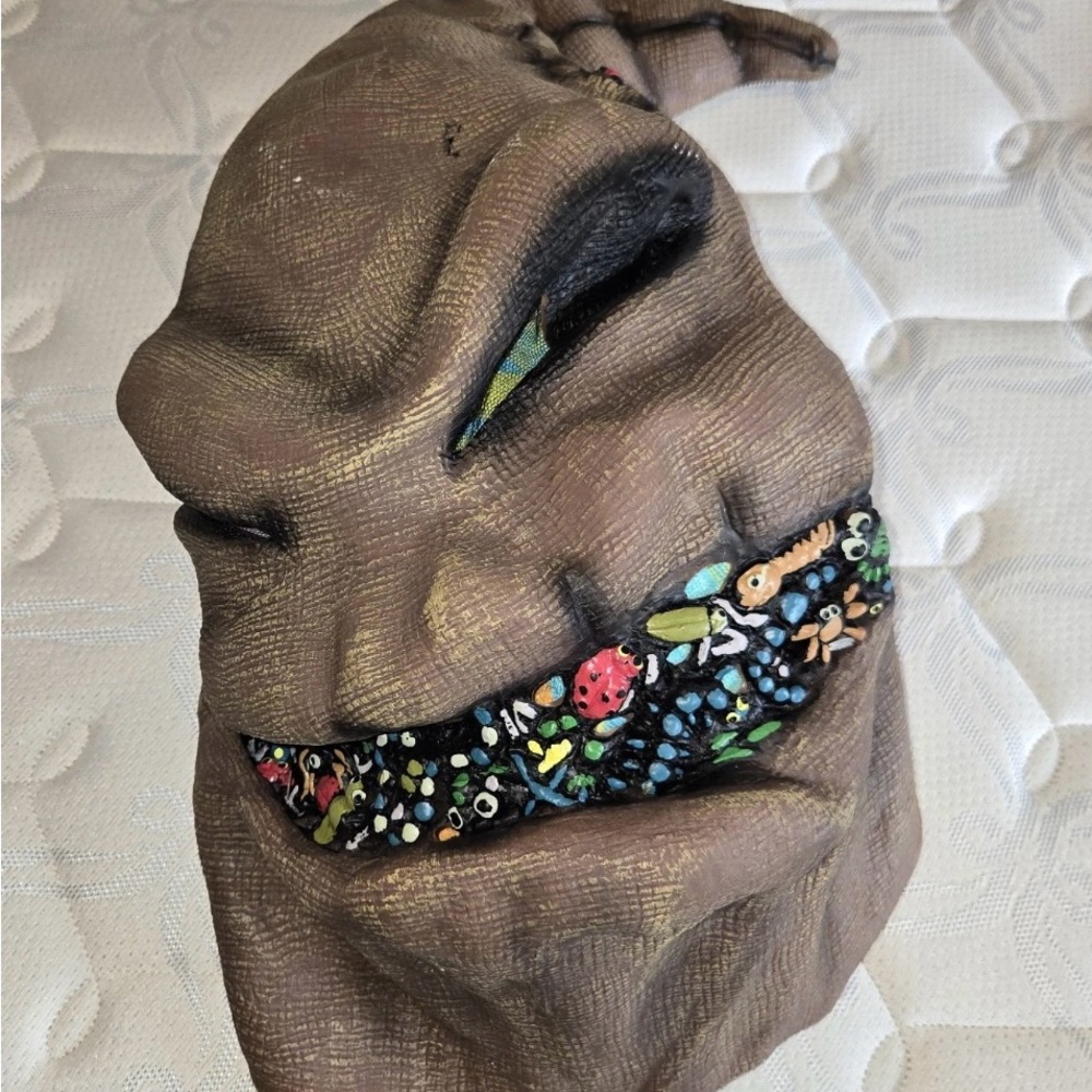 Oogie Boogie Adult Mask